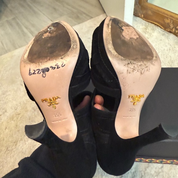 Prada, 35 1/2, black - Picture 4 of 5